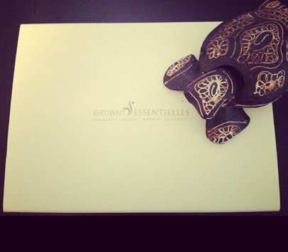 Brown Essentielles Nov. 2012