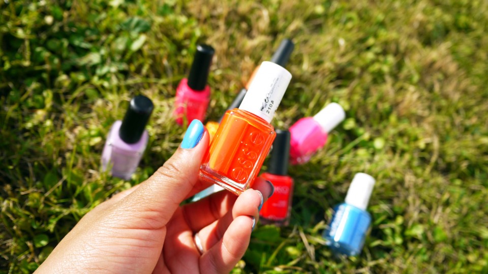 orange essie