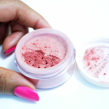Le blush minéral Dermance : Coup de coeur ultime !