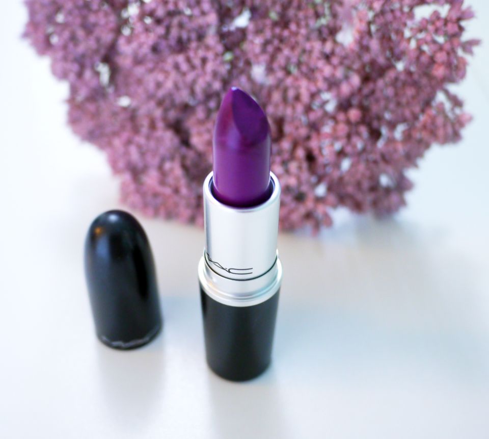 Heroine MAC Lipstick