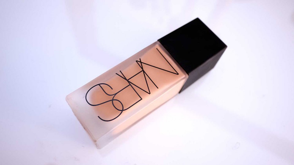 NARS All Day Luminous Weightless Foundation