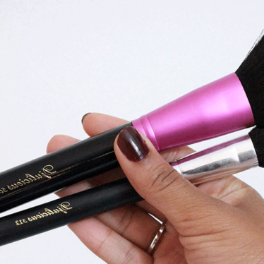 Les divins pinceaux by Djulicious